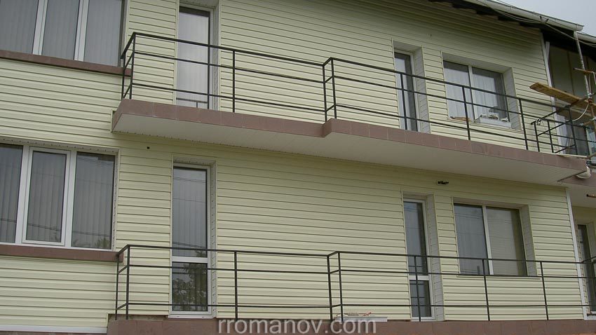 SIDING-3